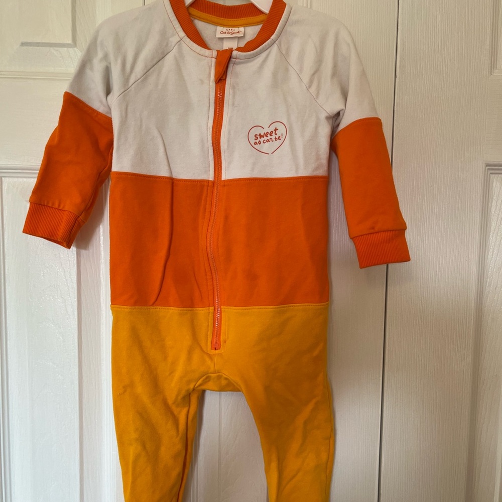 Cat & Jack One Piece Halloween Candy Corn Onesie 18 months 🎃